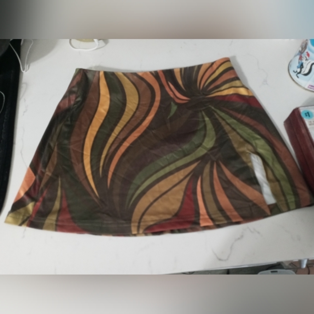 Princess Polly Morgan Mini Skirt satin feel retro 70's hippie style Slit front 4